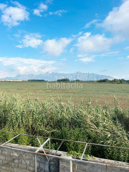 Foto 94fb8b4f-b23d-4cda-abf1-f66b280b3210. Casa con riscaldamento parcheggio piscina in Piera