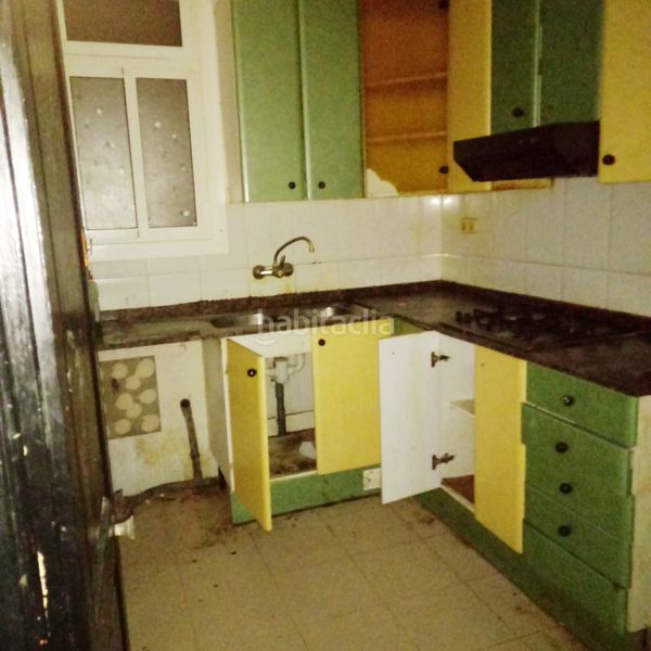 Foto 1bfdd00d-3bb9-425d-a462-879ec11e8490. Edificio in Piera