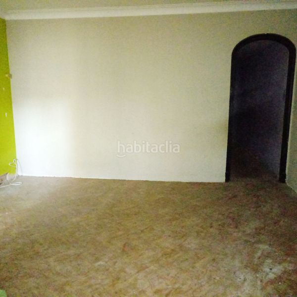 Foto a94f0a74-052c-4d98-8ef8-d70bc4b96f4e. Edificio in Piera