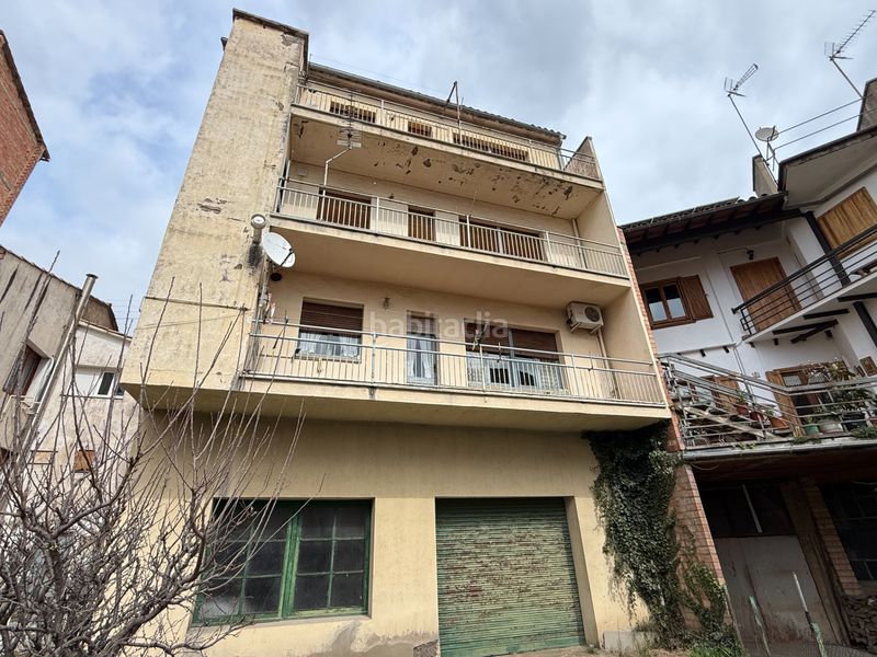 Foto 4fc57713-3765-4a37-aa81-2f067abb5e9b. Casa aparellada amb aparcament a Torelló