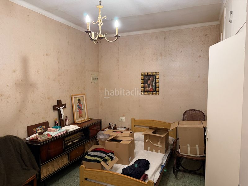 Foto e1f33643-ec67-4080-a2e6-460b16cbd97e. Casa aparellada amb aparcament a Torelló