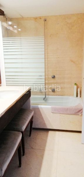 Foto a653b086-2f51-4dd5-8496-eeb7a3762f5f. Chalet en Llacuna (La)