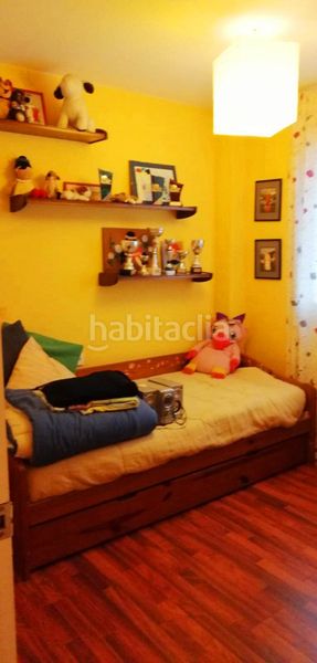 Foto ebc8dc19-33b2-4ffc-8e66-7c27f27ddc0e. Chalet en Llacuna (La)