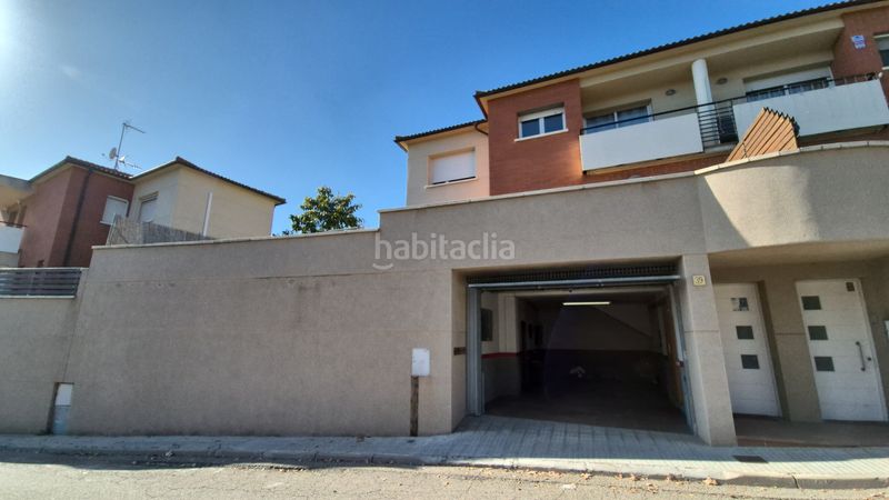 Foto 36d84868-0383-425e-92cc-4488029a2166. Casa adossada amb calefacció aparcament a Piera