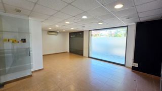 Lloguer Local Comercial a Avinguda de la carretera d'igualada 6