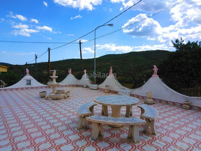 Foto fec8c61e-39dd-4c2e-b2c0-5f27d6054a20. Chalet en Torrelles de Foix