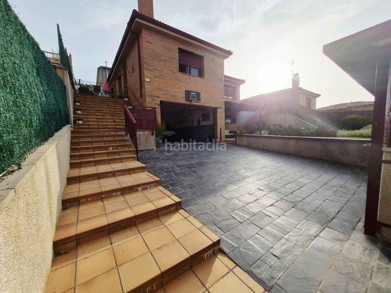 Foto 7cd89341-b978-483a-a89e-2aa5ef63ba51. Chalet en Masquefa