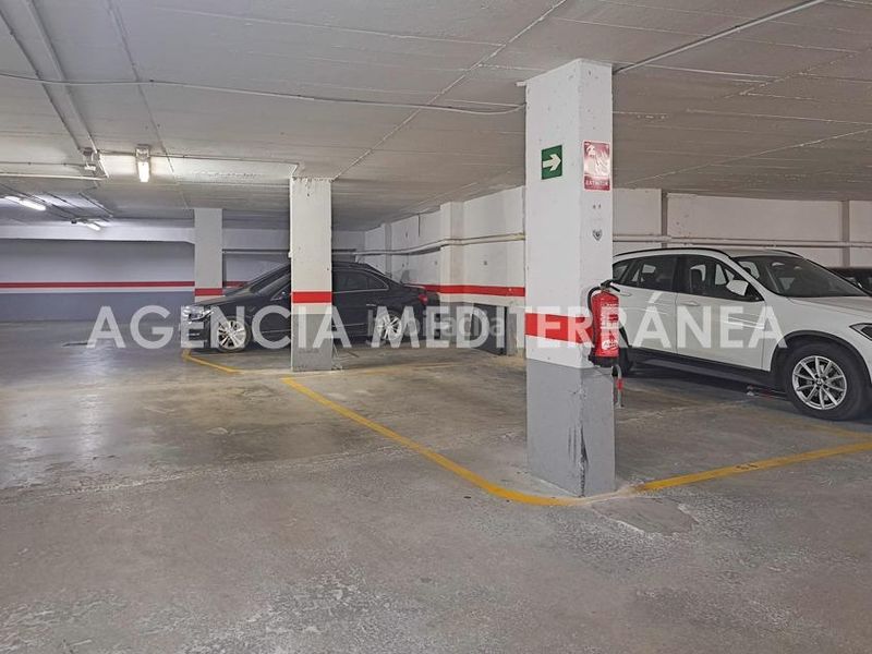 Foto a1c65e31-589a-42c0-998a-5ad1dec2bb8a. Aparcament cotxe a El Grau Valencia