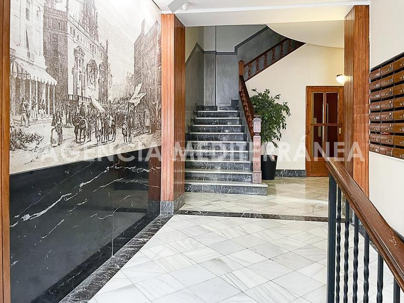 Foto 305e1c7a-3046-4e39-92c1-af20a69d39cf. Alquiler piso magnífica vivienda en alquiler en ruzafa con garaje zona reino en Valencia