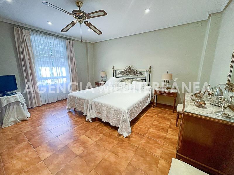 Foto a2fa7760-25b8-4bfd-9d59-003716ffeb2c. Alquiler piso magnífica vivienda en alquiler en ruzafa con garaje zona reino en Valencia