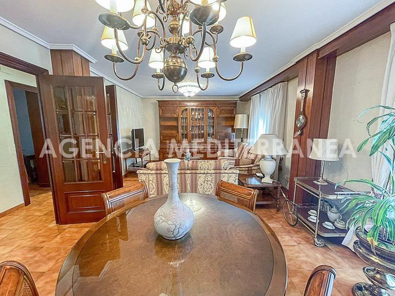 Foto e4a25b31-350b-4574-a56b-14124e433541. Alquiler piso magnífica vivienda en alquiler en ruzafa con garaje zona reino en Valencia