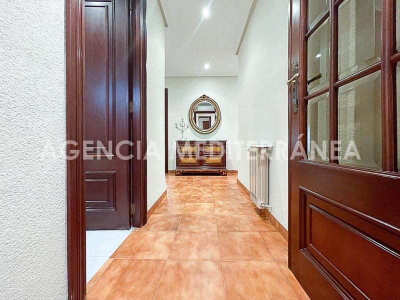 Foto e87057ed-974b-4ef0-af6d-c6e7afe2bf13. Alquiler piso magnífica vivienda en alquiler en ruzafa con garaje zona reino en Valencia