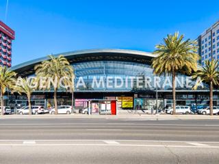 Lloguer Local Comercial a Avenida menedez pidal 13