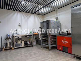 Transfer Business premise in Sant Francesc. Gran oportunidad de traspaso! negocio en pleno funcionamiento y