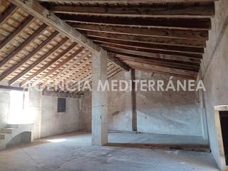 Edifici a Alberic. Edificio en venta en alberique, para reformar