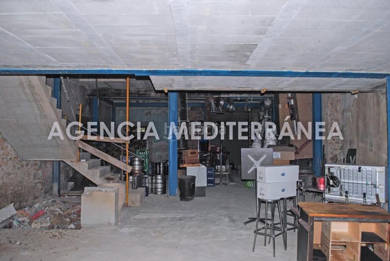 Foto 278df2bc-b68e-4d04-acc8-1cf48942e7f4. Masía edificio para rehabilitar en pleno centro de denia en Dénia