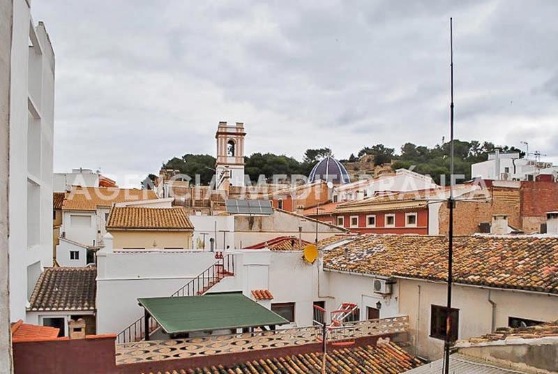 Foto 51fe42b4-82ba-47d8-951a-d2c561afa237. Masía edificio para rehabilitar en pleno centro de denia en Dénia