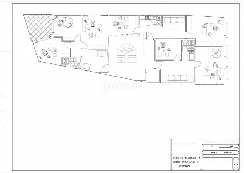 Foto d581eb38-d96b-42e7-b2e2-d478fa02804e. Masía edificio para rehabilitar en pleno centro de denia en Dénia