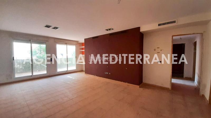 Foto 1ea5665d-f3ef-4485-b662-9542fdf21de4. Maison jumelée avec parking piscine dans El Bosque Chiva