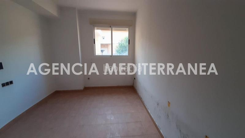 Foto 7ec2b4e8-5d38-4ca3-82b7-9475c9b8cddc. Maison jumelée avec parking piscine dans El Bosque Chiva