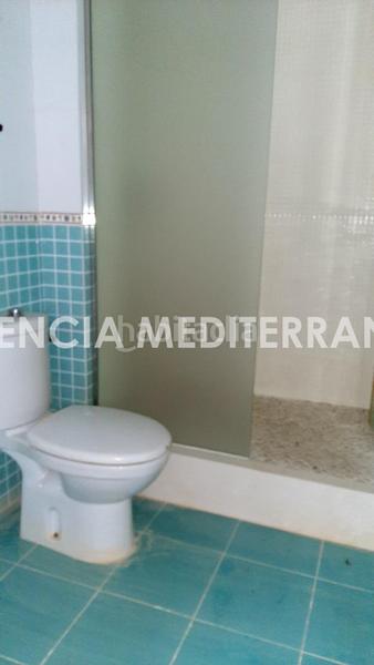 Foto 9f1b09f2-b4fc-4f67-8d0d-d5b0f5346aa9. Maison jumelée avec parking piscine dans El Bosque Chiva