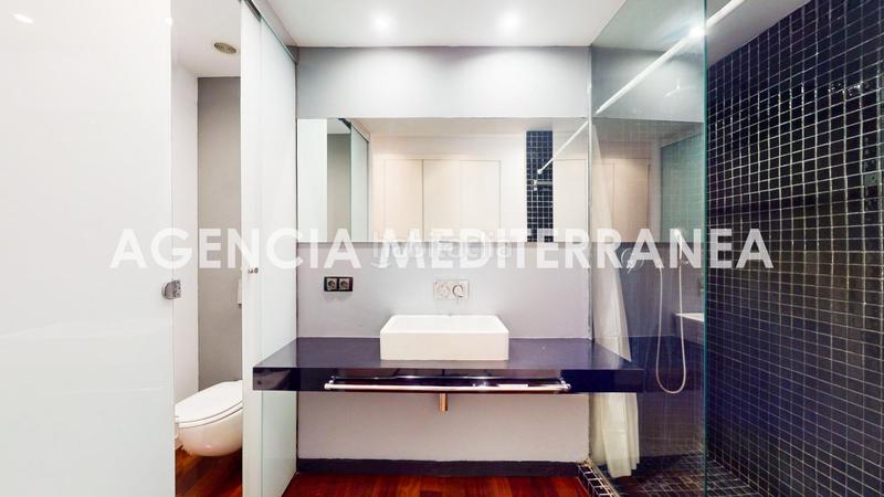 Foto 3dea3d2f-24ba-4e79-85e9-b3ab7177cb08. Alquiler ático  dúplex en alquiler junto al rio en Valencia