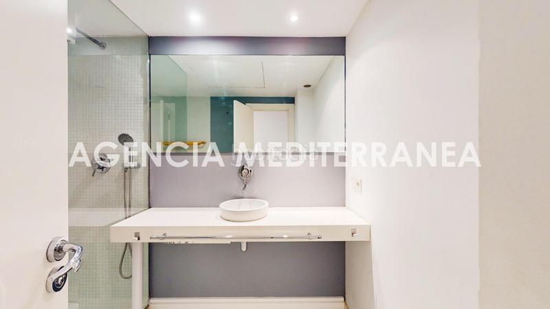 Foto f507e7b2-1b0b-4b47-88c8-42b9c4a012c7. Lloguer àtic a La Seu Valencia