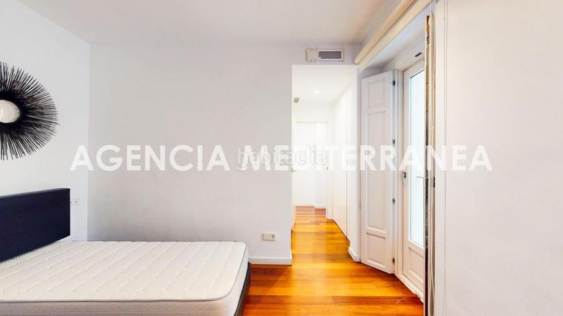 Foto 9c3c2dfd-5a74-4b85-8120-47521aecc737. Location attique dans La Seu Valencia