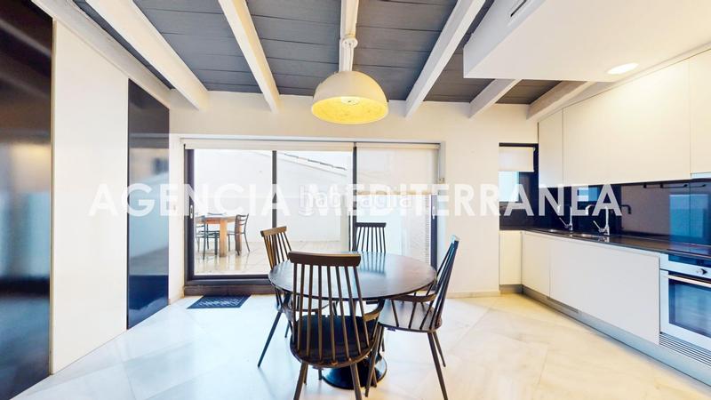 Foto a022e8f1-bd4a-4766-b98a-d2d7307524a5. Location attique dans La Seu Valencia