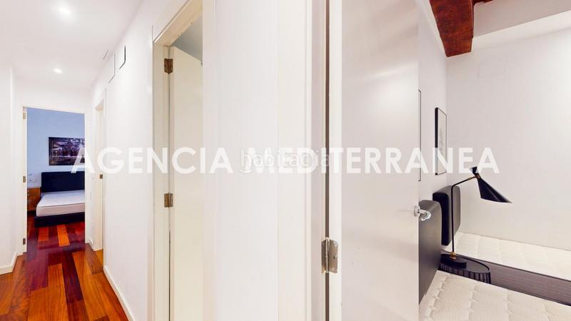 Foto bef91fc5-0ef2-4597-b6d1-0e55914f0db3. Location attique dans La Seu Valencia