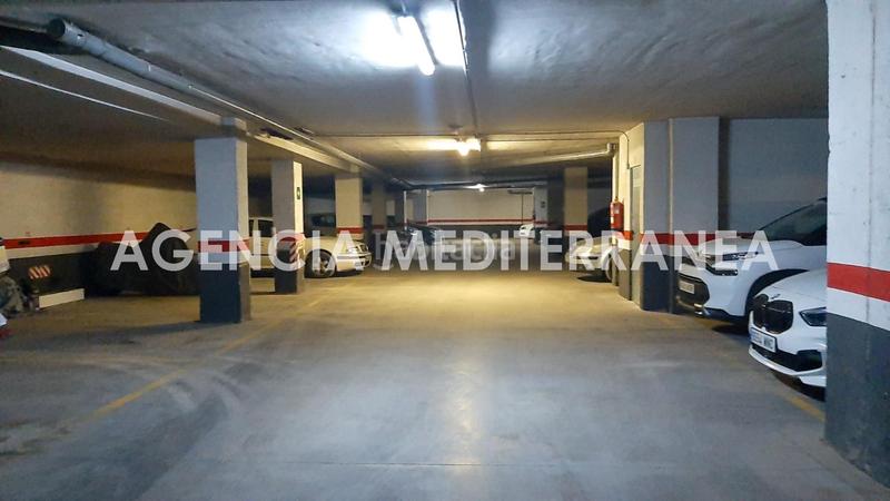 Foto 3b5b8f02-8614-4665-bcc7-eb0188a013f7. Aparcament cotxe a Aldaia