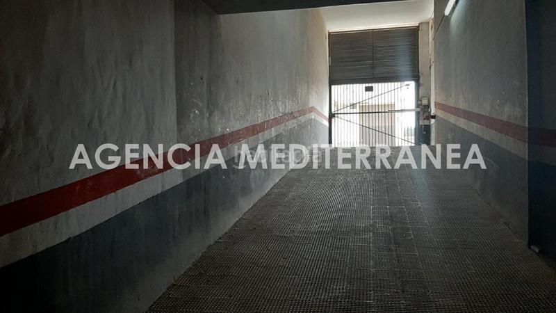 Foto 946c30a1-66c8-4cba-a342-e4829bdc161d. Aparcament cotxe a Aldaia
