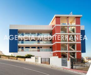 Pis  Santuari. Apartamento con vistas al mar en cullera