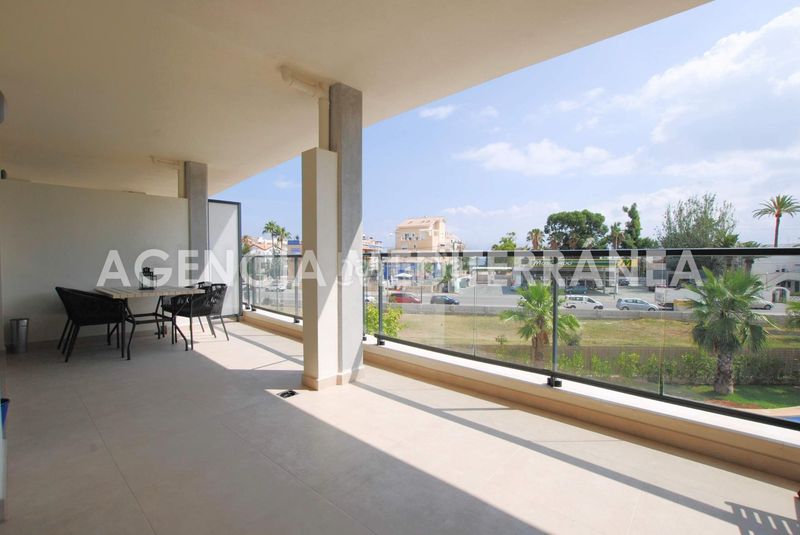 Foto 00d0ba39-0d7c-427e-aaff-ffb554bebb89. Apartament amb calefacció aparcament piscina a Les Bassetes - El Marjal Dénia