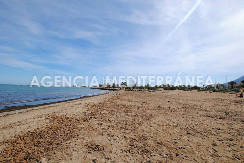 Foto b84c0e60-2849-4482-8acb-f469459cae14. Apartament amb calefacció aparcament piscina a Les Bassetes - El Marjal Dénia