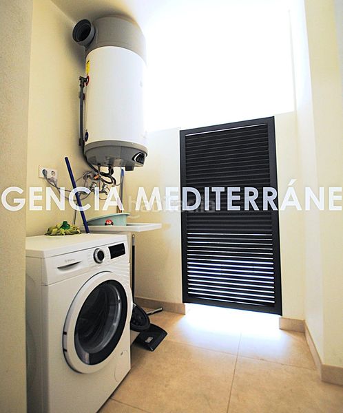 Foto f608a6a0-ed61-48d7-aae3-f0eef09bf3ee. Apartament amb calefacció aparcament piscina a Les Bassetes - El Marjal Dénia