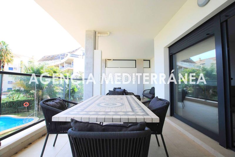 Foto fe148a9a-3895-45db-96d4-addb909f6bc1. Apartament amb calefacció aparcament piscina a Les Bassetes - El Marjal Dénia