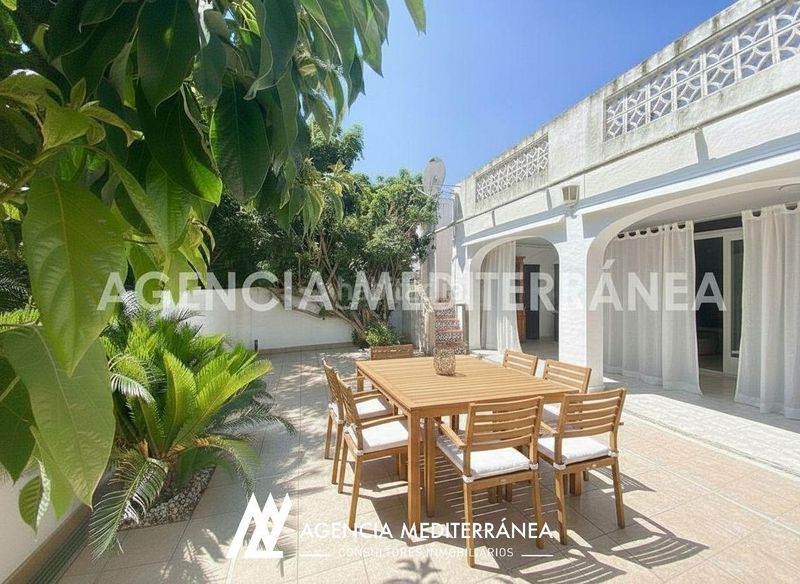 Foto 9222d6a8-5057-4a42-a629-0f40ac8cb730. Casa adossada amb calefacció aparcament a El Palmar - Los Molinos Dénia