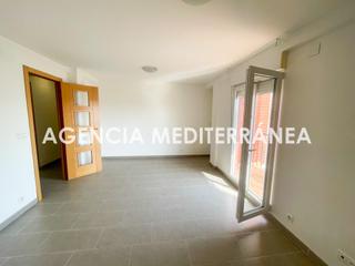 Location Appartement à Arrancapins. Piso reformado en alquiler en zona jesús!