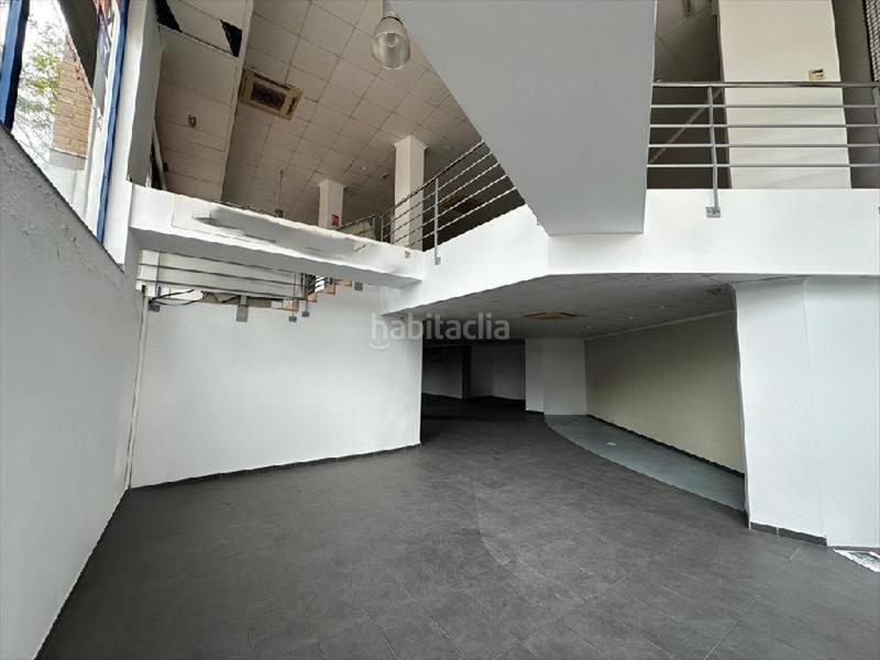 Foto f622fcc4-9682-4181-b079-38b60a7a2e87. Local comercial en Nou Campanar Valencia