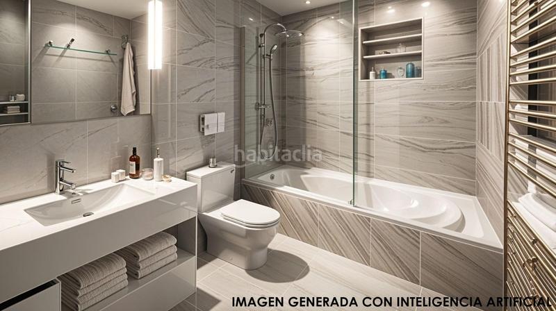 Foto 76f343ef-9025-4cc4-9158-233e3971a7bc. Piso techos altos y molduras originales a un paso de la gran vía en Valencia
