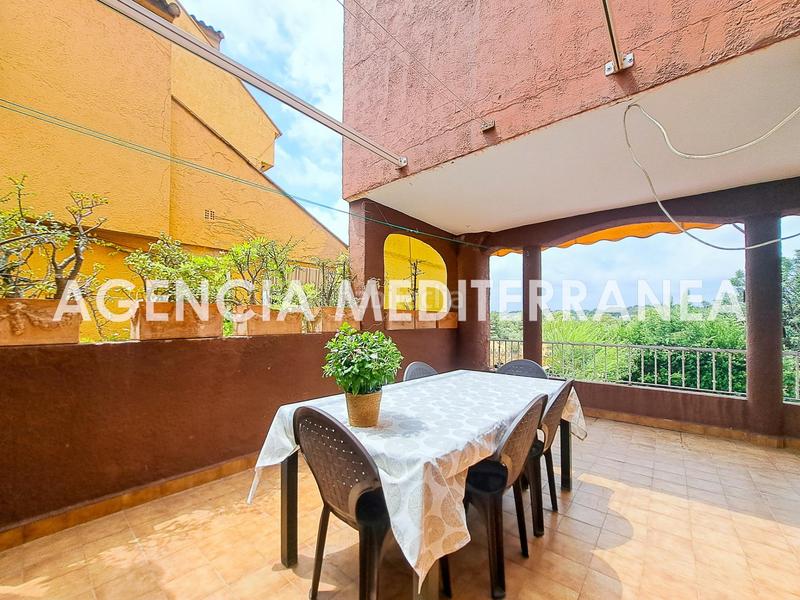 Foto 145422d5-36ec-4020-8aa6-3457983b2238. Casa pareada amplio chalet pareado en montecañada! en Paterna