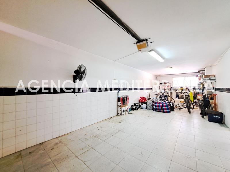 Foto 5cbd5975-d6d3-4382-ab4d-6812431c0a92. Casa pareada amplio chalet pareado en montecañada! en Paterna