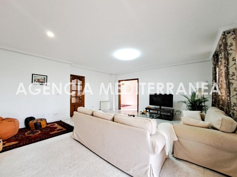 Foto add6d8c4-5103-47cf-b3d0-63749c442b6e. Casa pareada amplio chalet pareado en montecañada! en Paterna