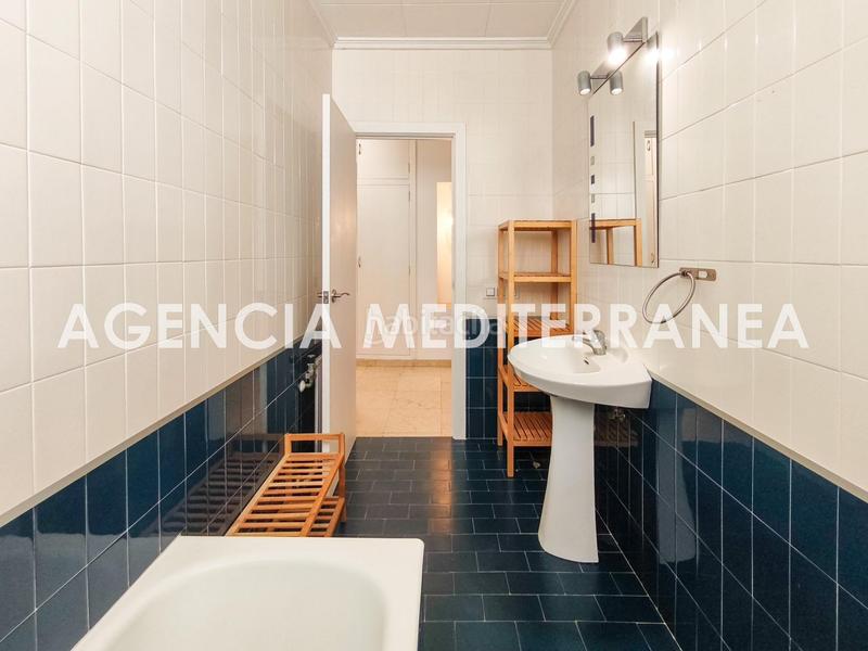 Foto 1668a47e-7ee3-45b9-a99a-07bd3e2422c7. Affitto appartamento con riscaldamento in La Petxina Valencia