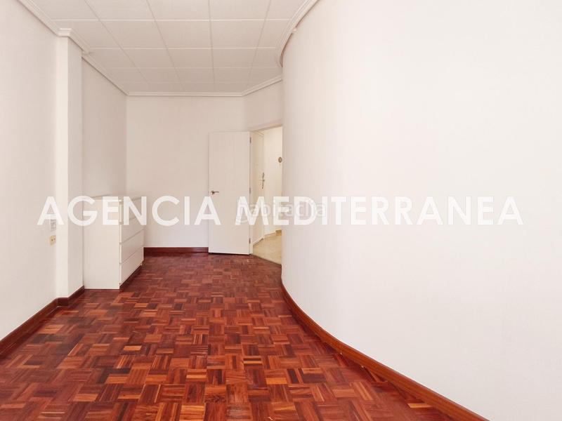 Foto 283a84ea-cd1c-404d-bcb0-2a80e57ee6a2. Location appartement avec chauffage dans La Petxina Valencia