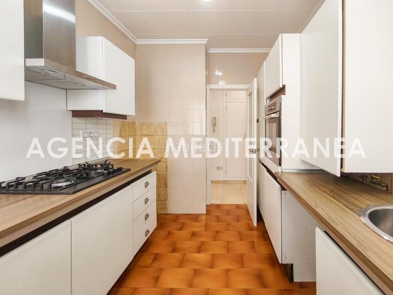 Foto 902870ef-56a7-4c94-bb94-61e4c6f14d1e. Rent flat with heating in La Petxina Valencia