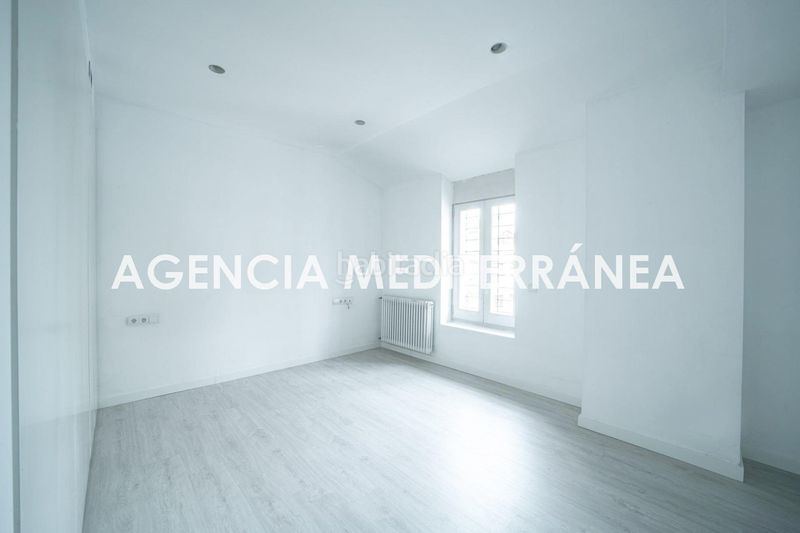 Foto 60a3d03d-9f8b-4920-8245-ba9be68d53d6. Xalet amb calefacció aparcament piscina a Rocafort