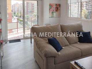 Location Appartement  Calle cavanilles. Alquiler  piso en valencia solo estudiantes