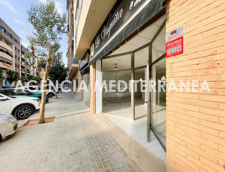 Foto 12f567c3-889b-41aa-bba8-d8287c66fb2e. Alquiler local comercial es tu momento de emprender! en Catarroja